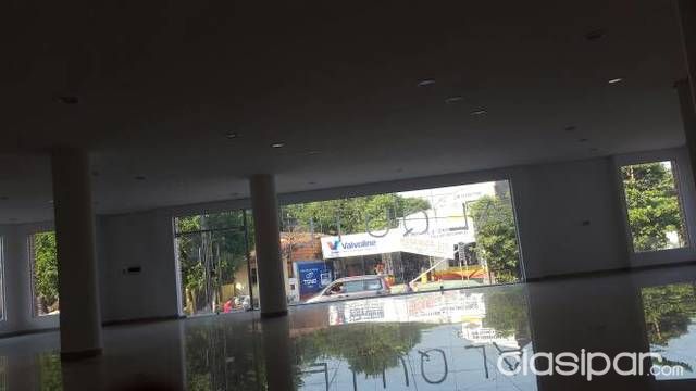 Alquilo salon zona ips de luque! — foto 2