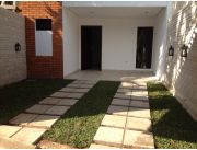 Alquilo Hermoso Duplex 3 Dormitorios En Fernando De La Mora Norte