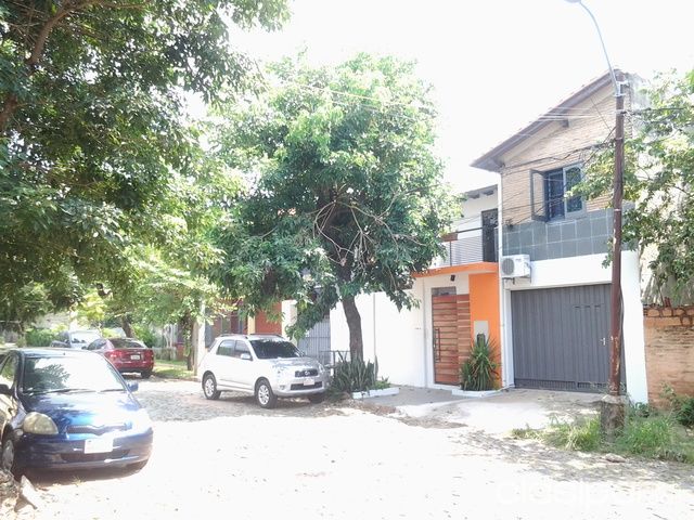 ALQUILO LOCAL PARA OFICINA EN VILLAMORRA — foto 2