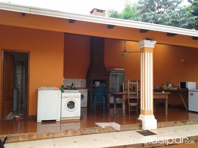 Vendo hermosa casa en km8 acaray — foto 3