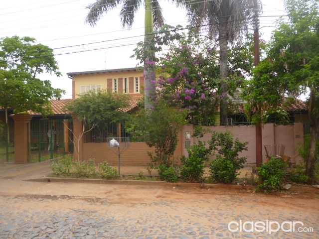 Vendo hermosa casa en zona Av. Fndo casi Bruno Guggiari — foto 2