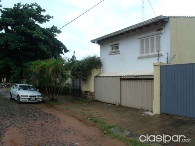 Alquilo Residencia Barrio Mburucuya — foto 2