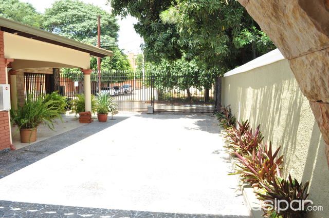 CASA FERNANDO DE LA MORA ZONA SUR - con un salón comercial amplio — foto 2