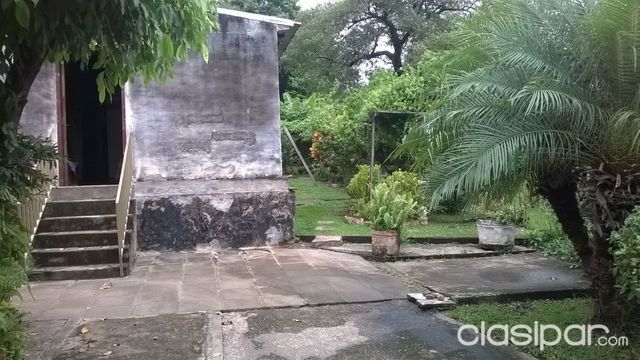 CASA CON TERRENO EN MARIANO.R.ALONSO — foto 2