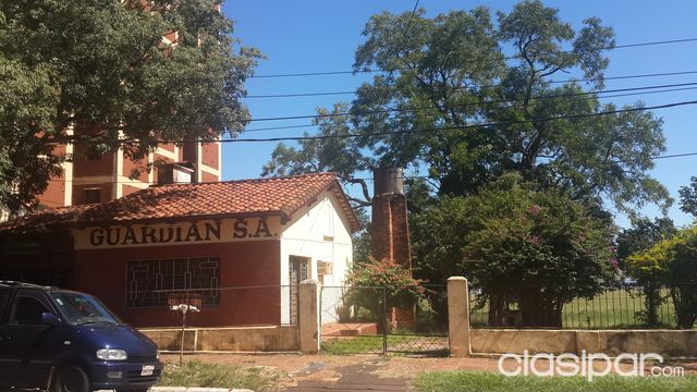 vendo casa antigua con espectacular terreno — foto 2