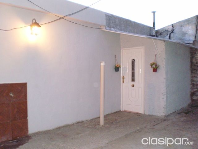 2 CASAS.ZONA MORÓN. DUEÑO OFRECE EN VENTA.CON ESCRITURA — foto 2