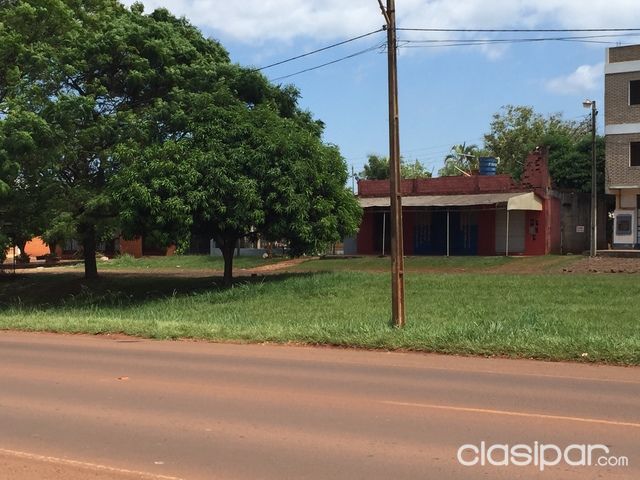 Oferta - Inmueble frente a la Costanera de Hernandarias — foto 2
