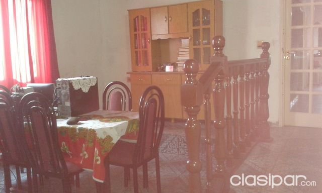 Vendo hermoso chalet en barrio residencial de Mariano Roque Alonso — foto 3