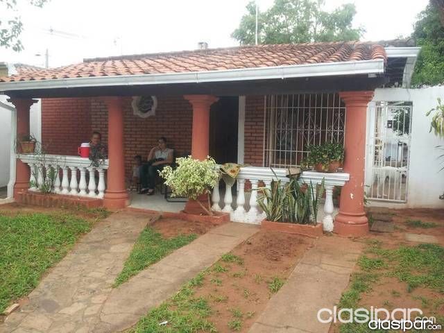 VENDO CASA EN LAMBARE! ZONA ARCHI Y MCDONALDS, SOBRE CALLE HÉROES DEL 70 — foto 2