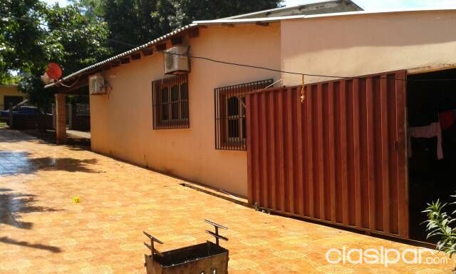 Vendo una casa en zona residencial — foto 2