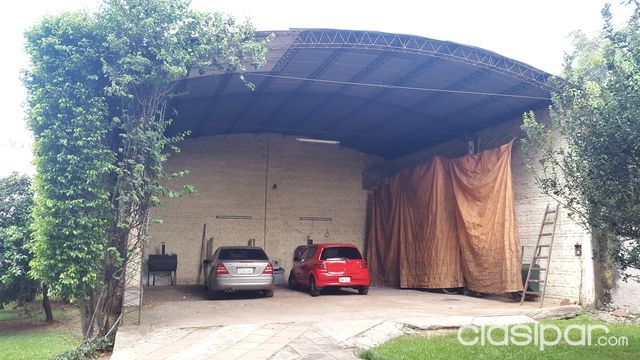 VENDO HERMOSA PROPIEDAD EN EL CENTRO DE FERNANDO DE LA MORA — foto 3