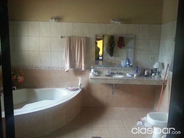 VENDO HERMOSA RESIDENCIA EN CAPIATA — foto 2