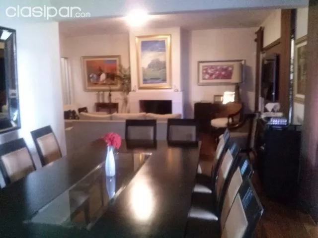 OFERTA DEL MES!!! AMPLIA RESIDENCIA DE LUJO EN BARRIO LOS MANGALES — foto 2