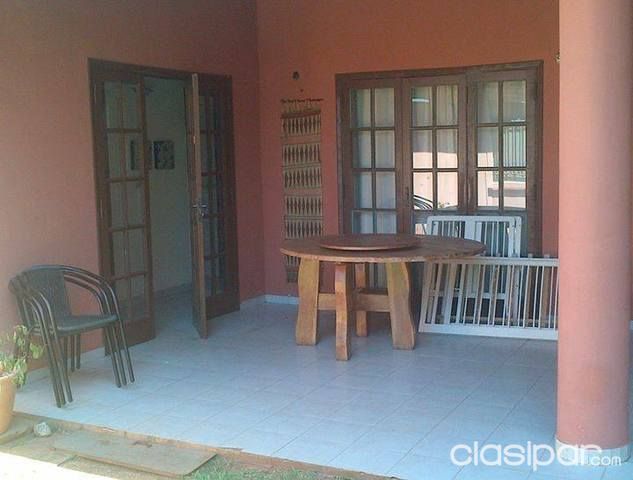 VENDO CASA ZONA MUNICIPALIDAD DE ASUNCION — foto 2