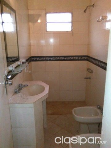 ALQUILO GRAN CASA EN ITAUGUA — foto 2