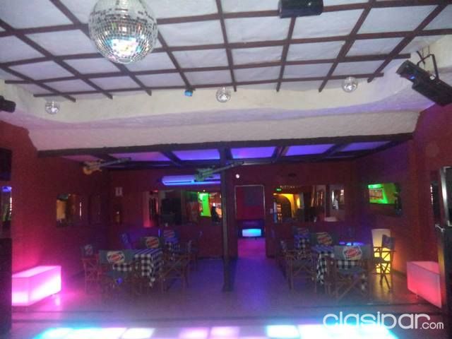 LOCAL CON DJ PARA FIESTAS UNIVERSITARIAS, ESTUDIANTILES.. — foto 2