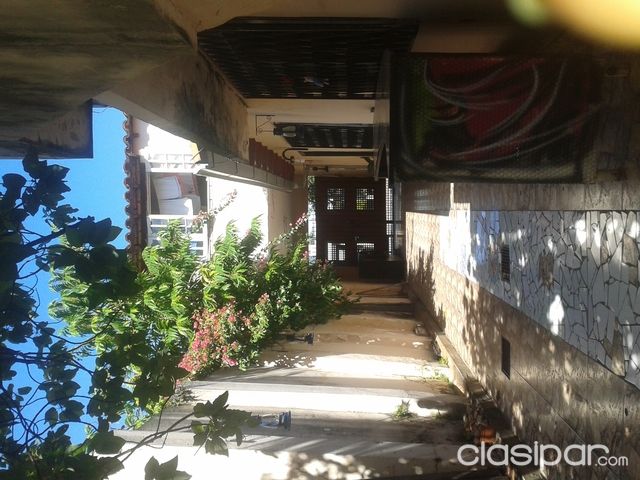 hermosa residencia a 5 minutos del centro de asuncion — foto 2