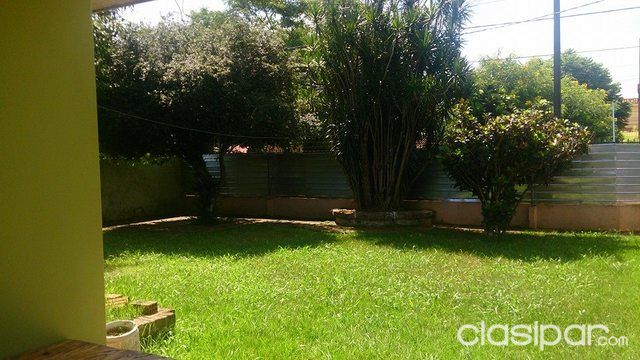 HERMOSA CASA FRENTE AL AREA 3 — foto 2