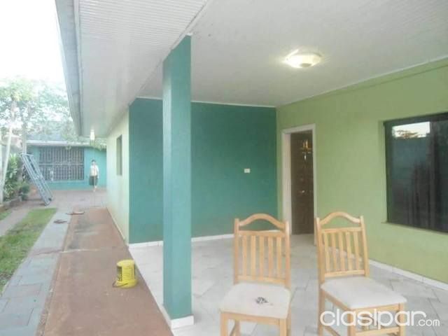 HERMOSA CASA FRENTE AL AREA 3 — foto 3