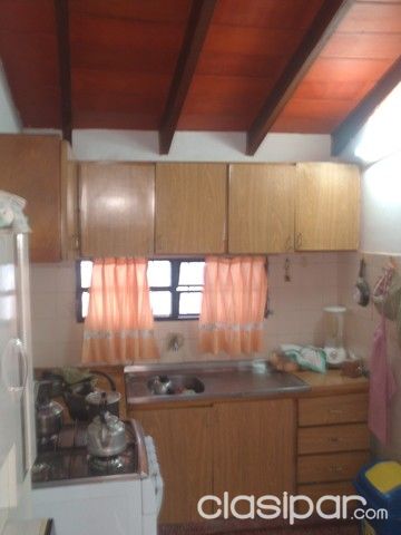 Vendo Casa 7 dormitorios - Zona Barrio Republicano - Asunción — foto 3