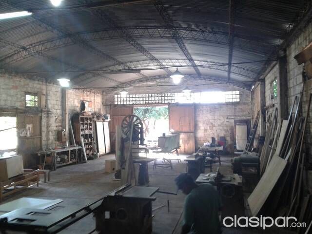 Vendo terreno con galpón Con Oficina A Media Cuadra De Casique Lambare Zona Colegio Gutemberg — foto 2