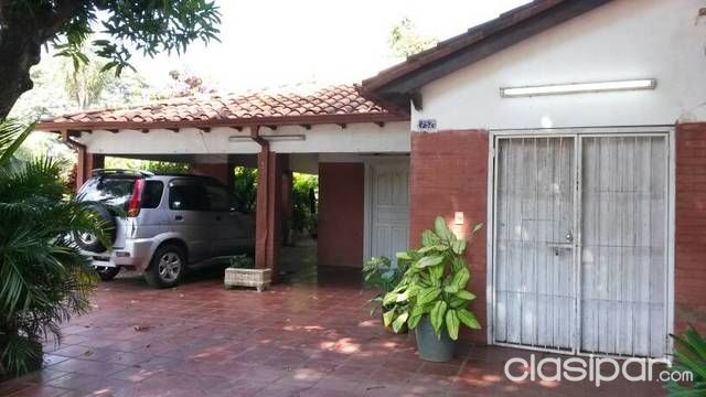 Casa en venta. A cuadras del Yacht — foto 2