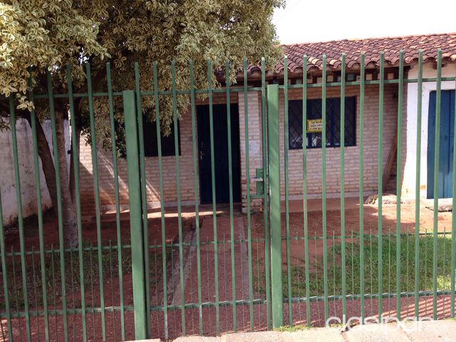 CASA EN SAN ANTONIO A UNA CUADRA DEL ASFALTO. — foto 3
