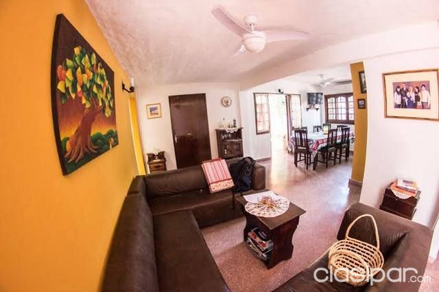 VENDO AMPLIA CASA. VILLA AURELIA Oferta! — foto 2