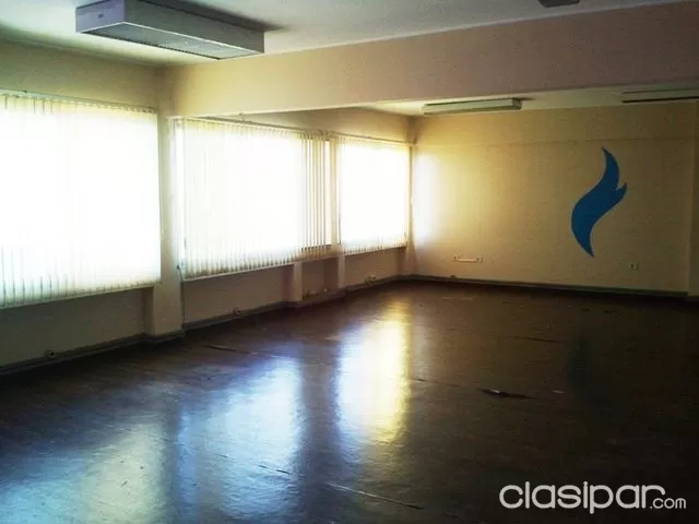 AMPLIA OFICINA CON VISTA A LA BAHIA CON COCHERA EN EL CENTRO DE ASUNCION — foto 3