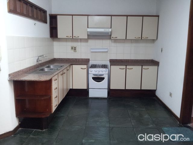 ZONA CASA RICA DEPTO. PLANTA BAJA CON PATIO VILLA MORRA — foto 2