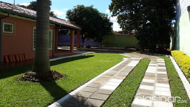 Doy casa en alquiler en Luque Palma Loma — foto 3