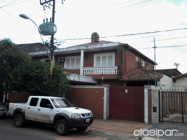 Casa en Herminio Gimenez y Bullo — foto 2