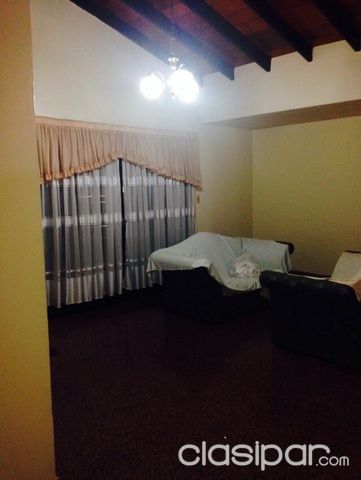 VENDO HERMOSA CASA EN BARRIO LA PAZ ENCARNACION — foto 2