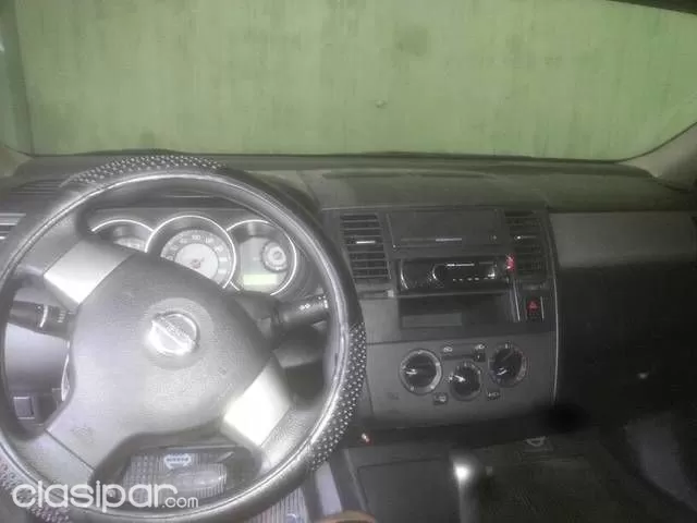 Nissan Tiida 2005 - foto 2