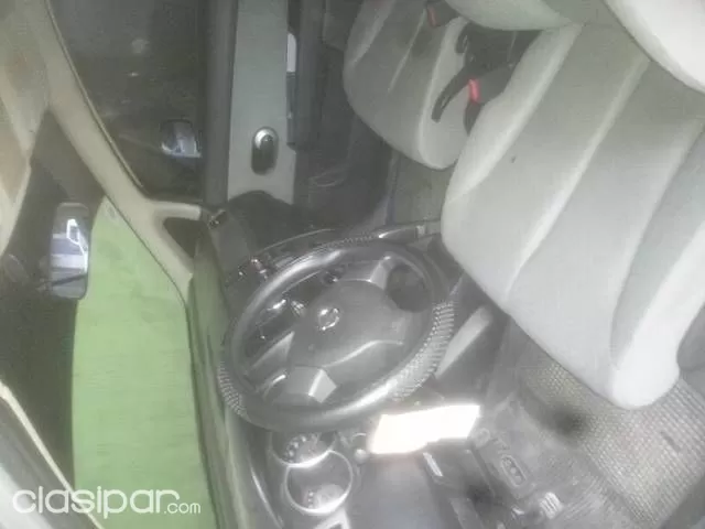 Nissan Tiida 2005 — foto 5