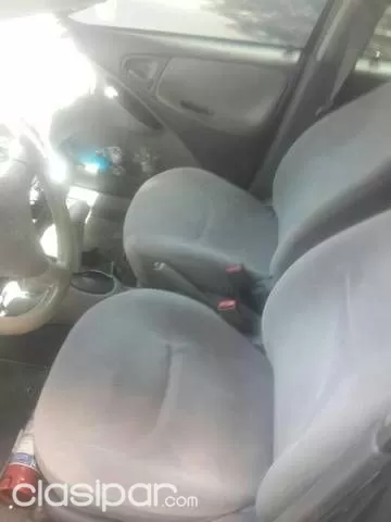 Toyota Platz 2000 — foto 3