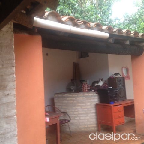 Vendo divina casa con jardin,plantas arbol garage y quincho.Capiata Bario San Ramon — foto 2