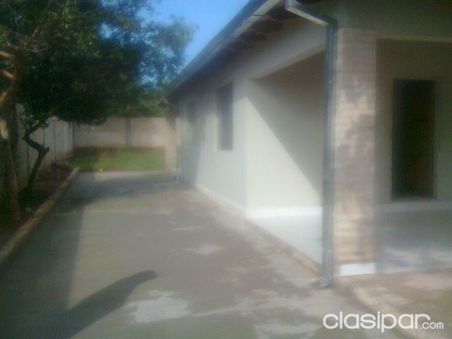 VENDO CASA EN SAN LORENZO BARRIO ANAHI — foto 3