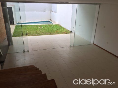 VENDO HERMOSA CASA – ZONA MIRAFLORES — foto 2