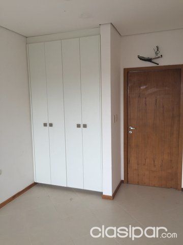 VENDO HERMOSA CASA – ZONA MIRAFLORES — foto 3