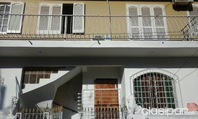 Alquilo departamento con dos habitaciones, sala comedor,baño,salida al balcón,entrada independiente — foto 3
