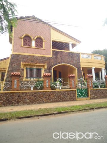 ALQUILO CASA SOLARIEGA EN EL CENTRO DE VILLARRICA — foto 2