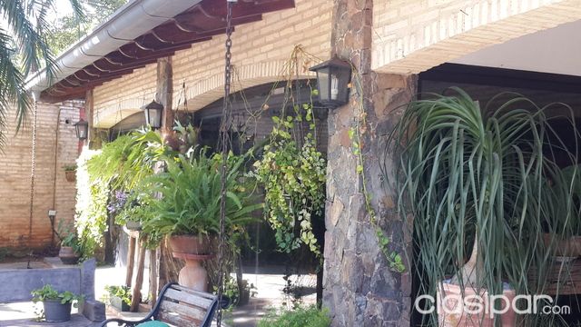 Alquilo hermosa casa en Asunción Bº Ycua Sati — foto 2