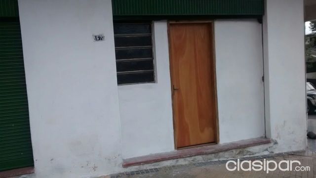 CASA PEQUEÑA GS. 800MIL ZONA MERCADO 4 — foto 2