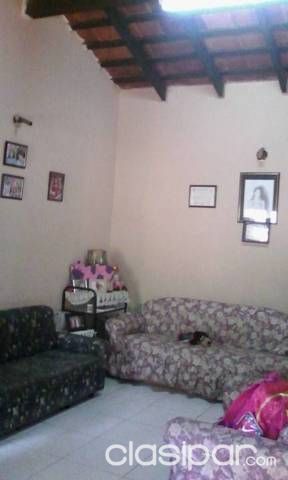 Dueño vende casa en excelente ubicacion en Fdo de la Mora zona sur — foto 3