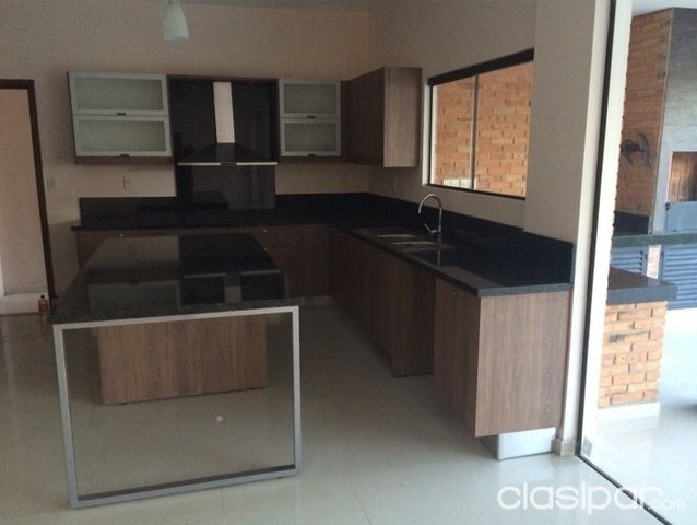 CASA A ESTRENAR ZONA MBURUCUYA — foto 2