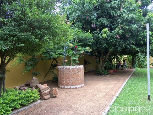 Remato Casa en AREGUA — foto 3