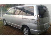 Toyota Noah Boxy 2002/3 Recien Importado Sin Uso En Paraguay Con Garantia Impecable A Toda Prueba /Recibimos Vehiculo