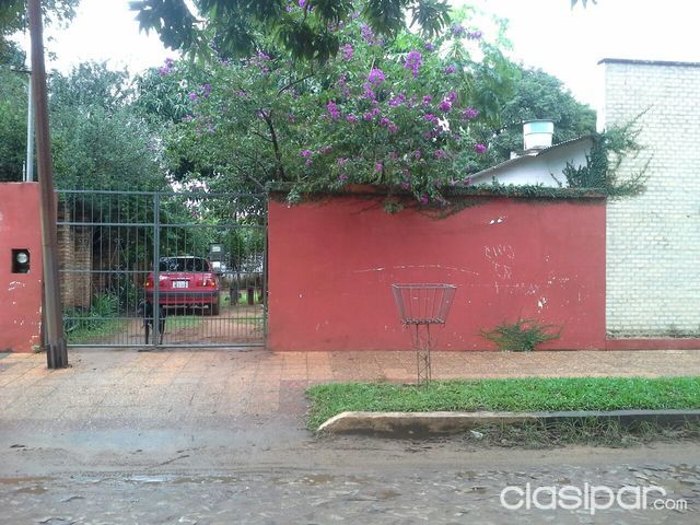 VENDO CASA CON SALON COMERICIAL — foto 2