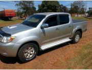 VENDO TOYOTA HILUX 2009, 2018, 2022, TOYOTOSHI. 80 MILLONES.